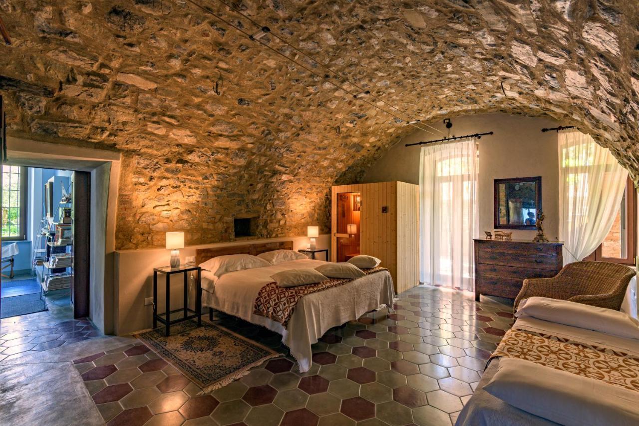 In Riva Al Lago Di Iseo Residenza Loft Marone Buitenkant foto