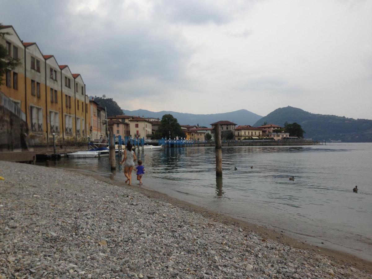 In Riva Al Lago Di Iseo Residenza Loft Marone Buitenkant foto