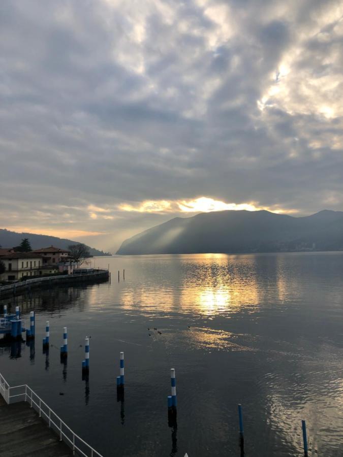 In Riva Al Lago Di Iseo Residenza Loft Marone Buitenkant foto